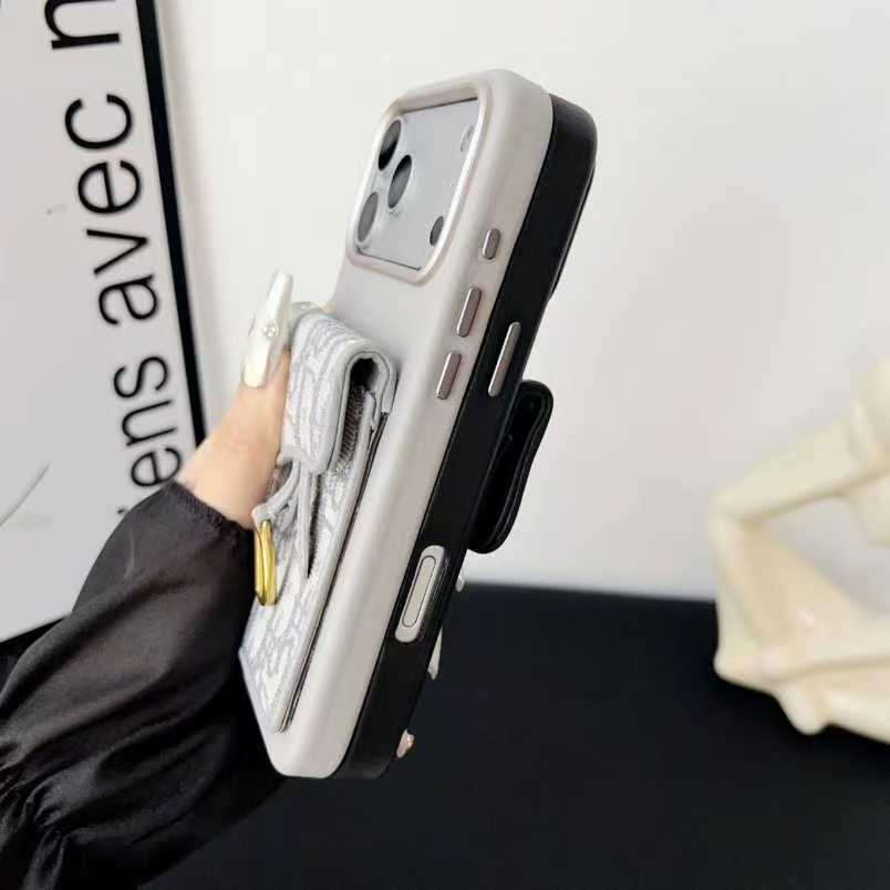 ブランドのDior iPhone 17 airケース