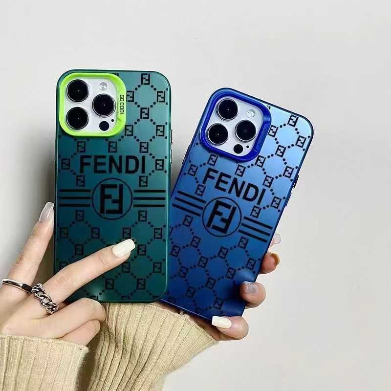 フェンディ iPhone 17/17 Pro Maxケース