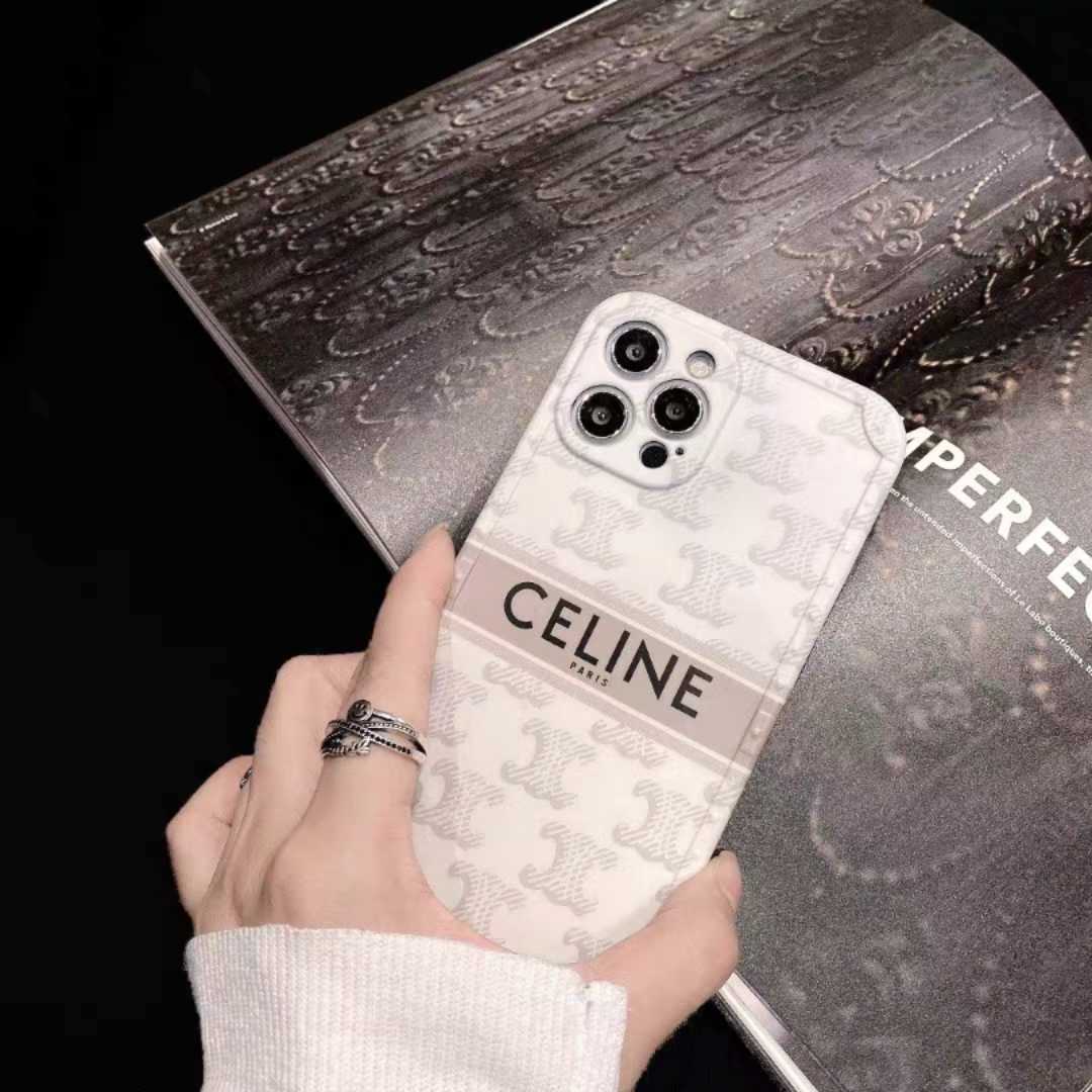 セリーヌ iphone 17 pro maxケース