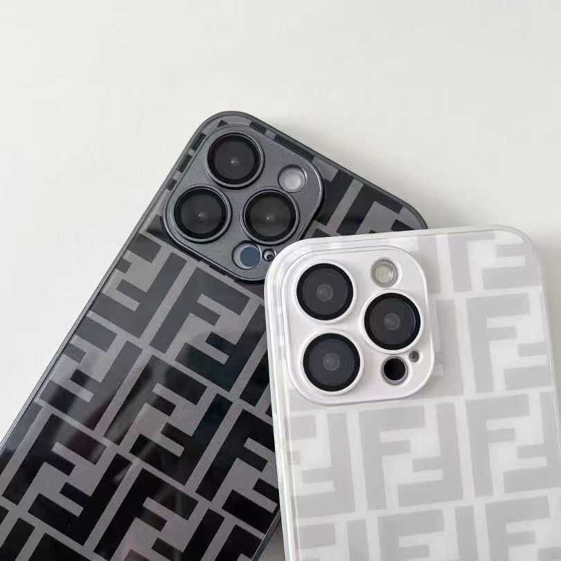 Fendi iphone 17 ケース上品