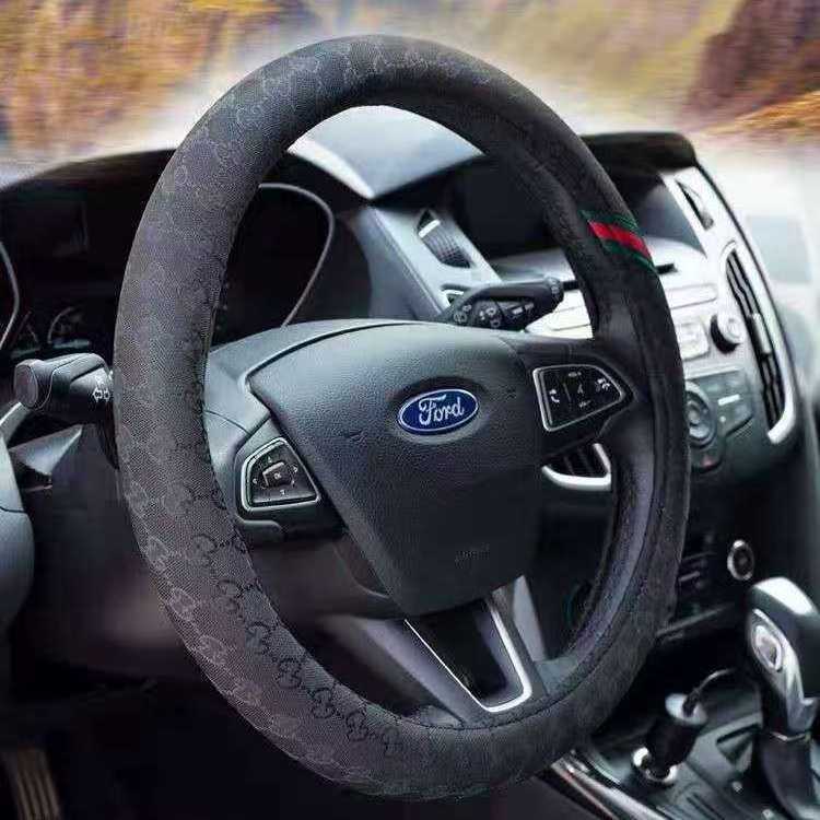 グッチ ハンドルカバー男女セレブ愛用