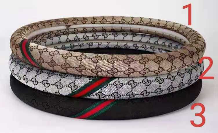 激安 38cm グッチ 車用 ハンドルカバー