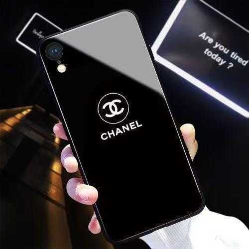 ガラス製 アイフォン17 Pro カバーChanel 
