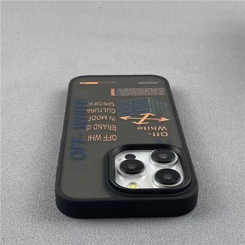 Off-White iPhone17 Pro Max携帯ケース