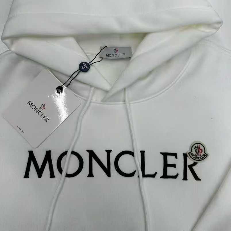 モンクレール パーカー  新作