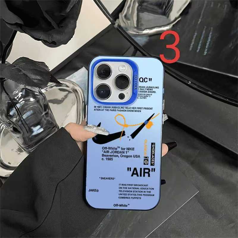  Nike iPhone 16 plus ケース安定感 